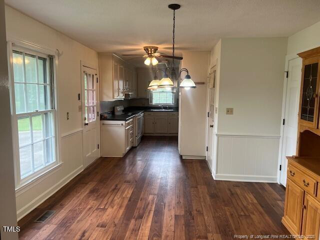 1116 Friendly Road