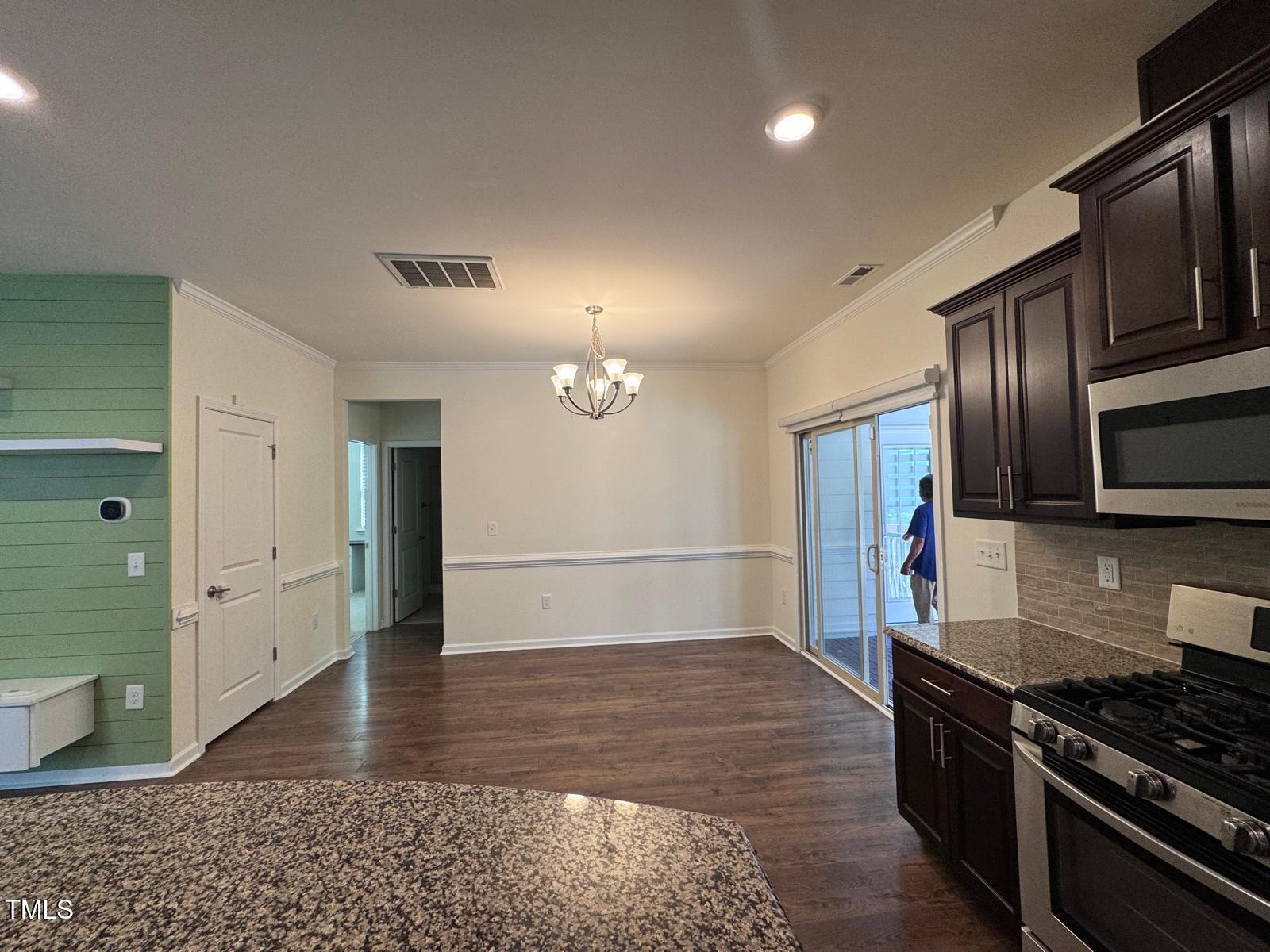 1205 Elliott Ridge Lane