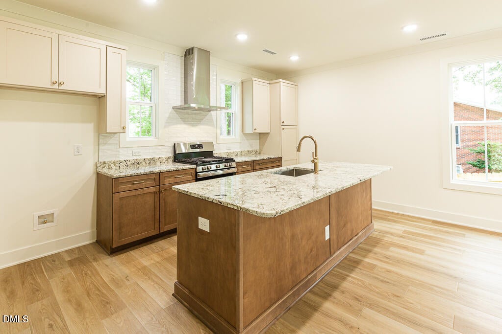 811 S Mineral Springs Road