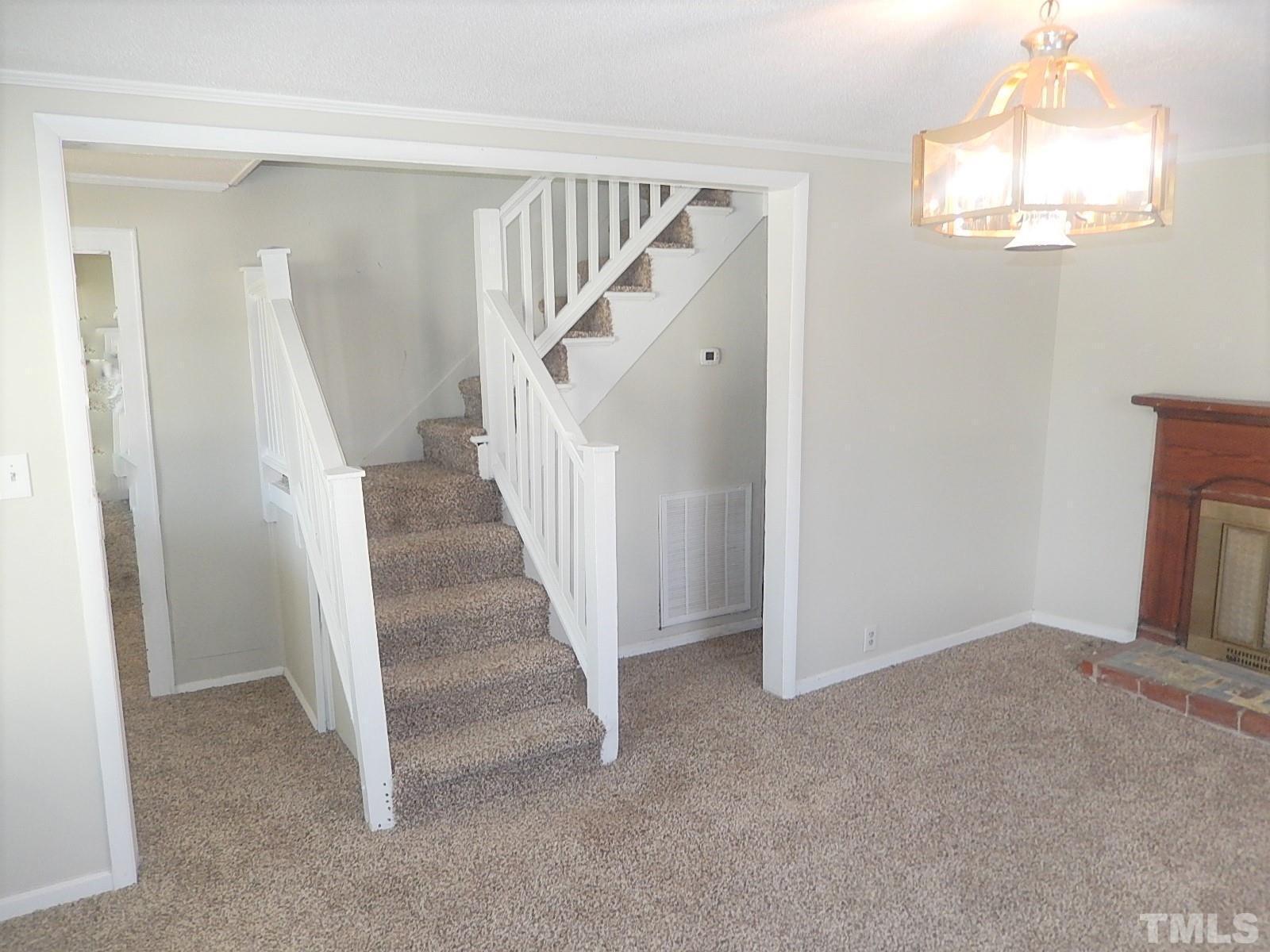 1015 Oberlin Road