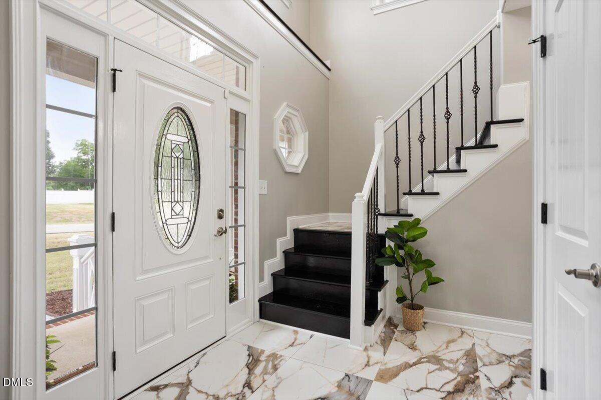 89 River Knoll Drive