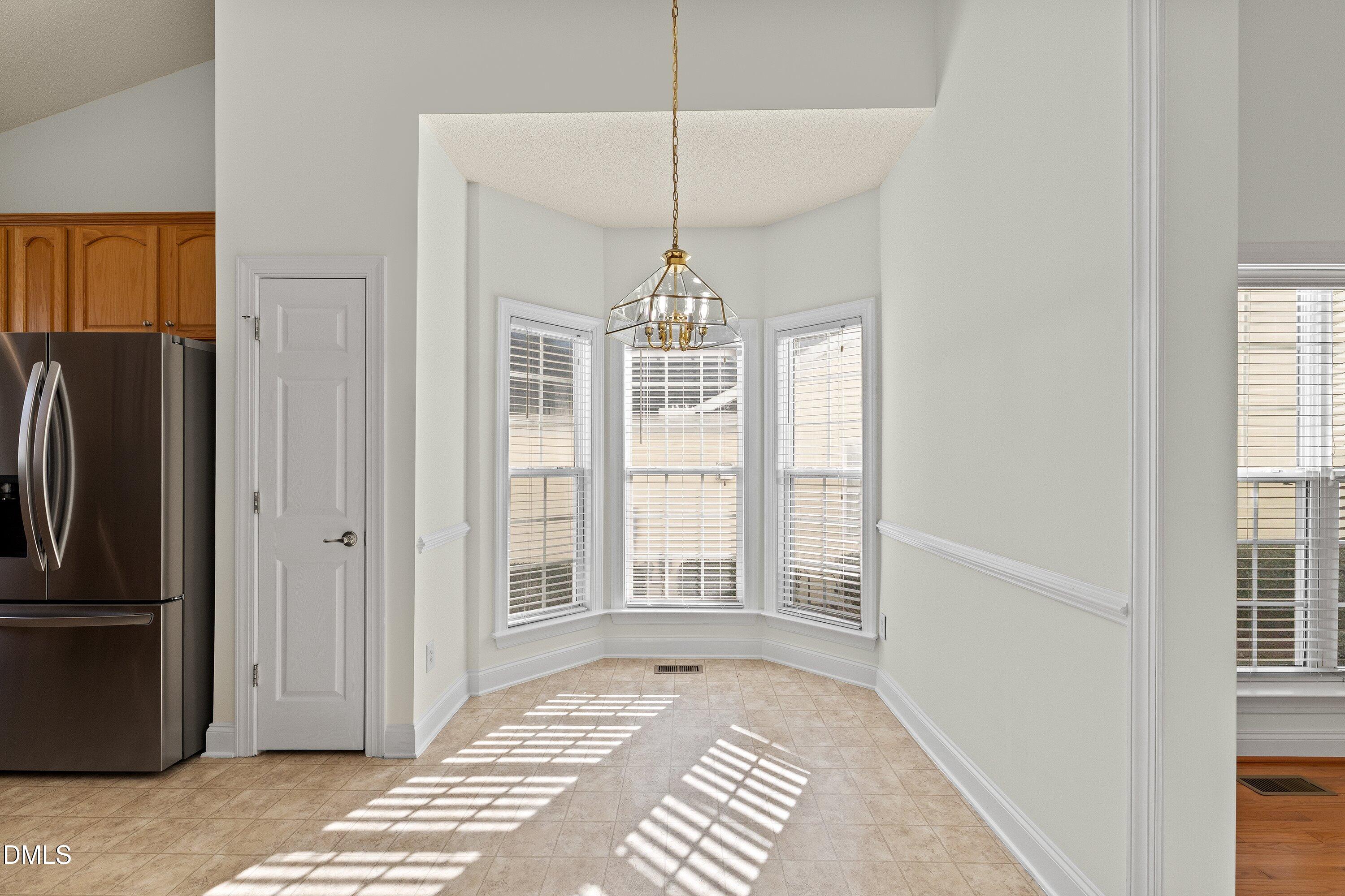 105 Rockport Ridge Way