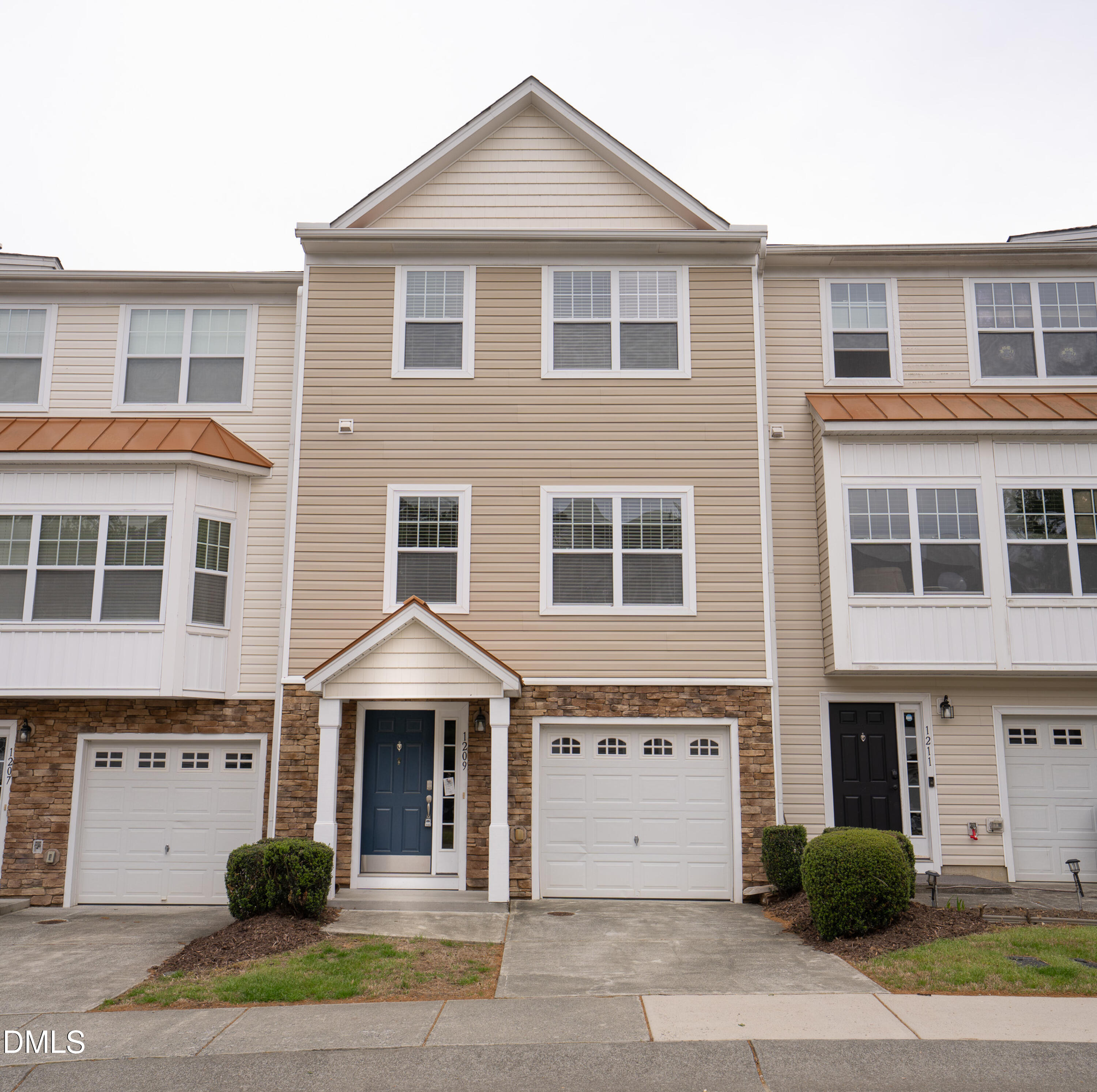 1209 Haywards Heath Lane