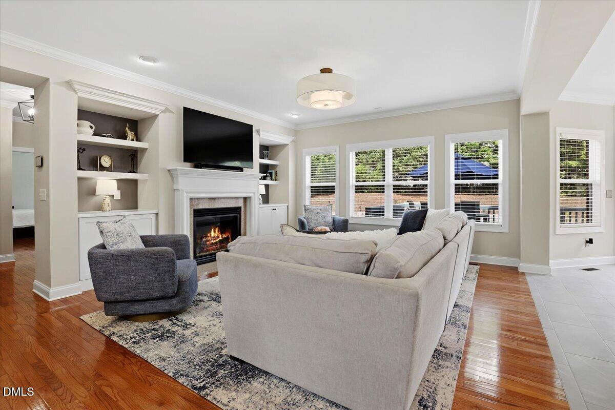 107 Vintage Hill Circle