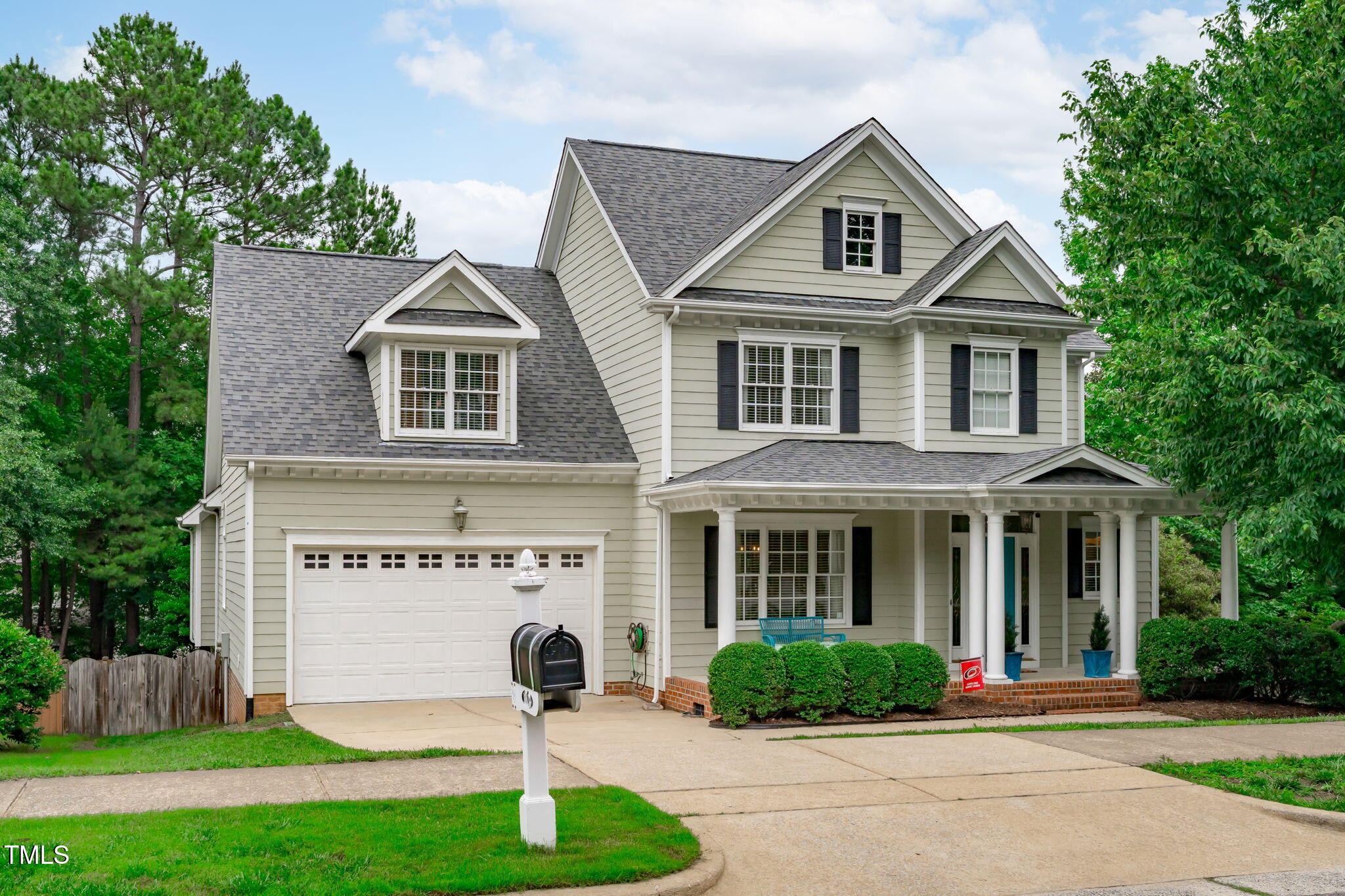 1004 Manderston Lane