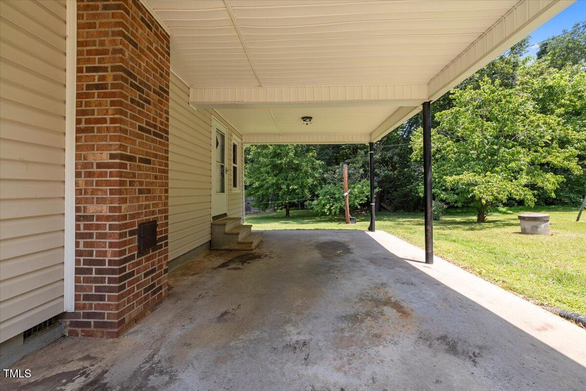 150 Tom Oakley Road