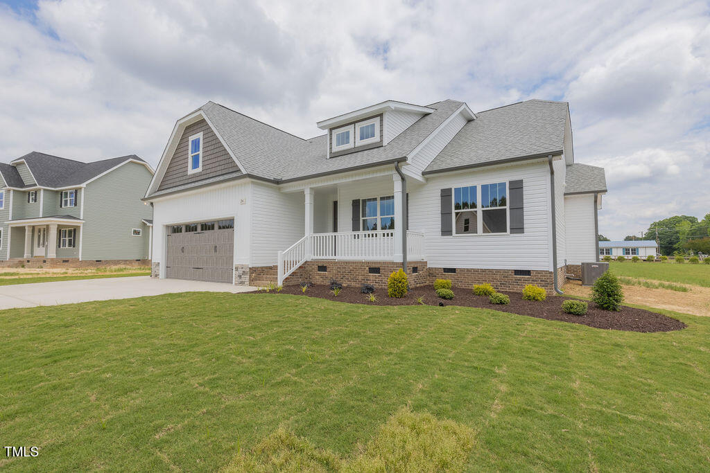24 Sanders Farm Drive