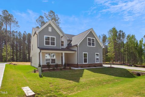83 Artic Circle Garner NC 27529