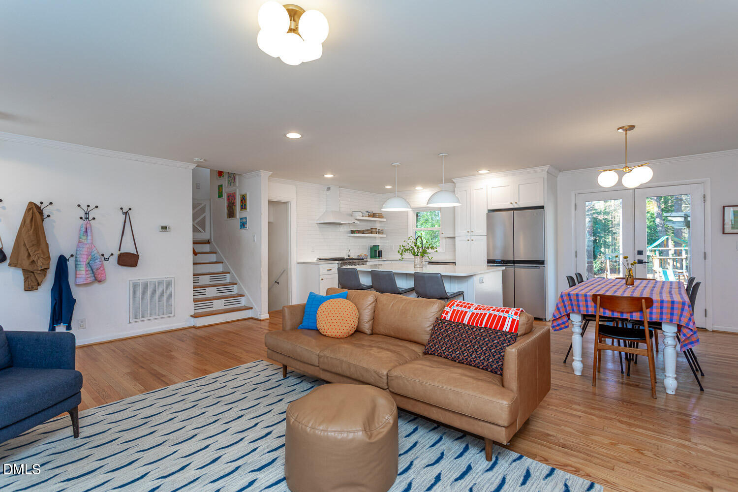 3200 Fairforest Place