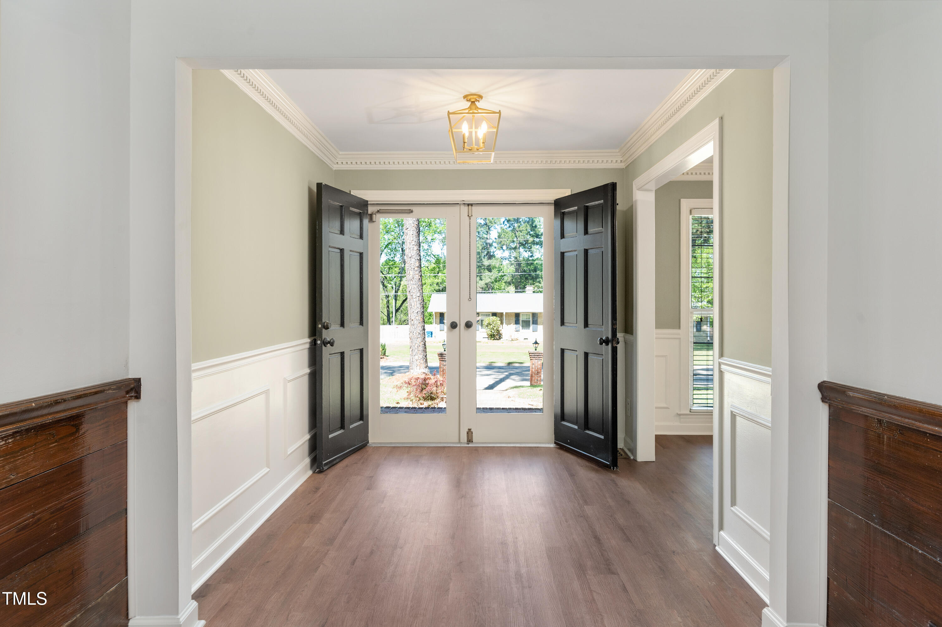 1602 Lake Shore Drive