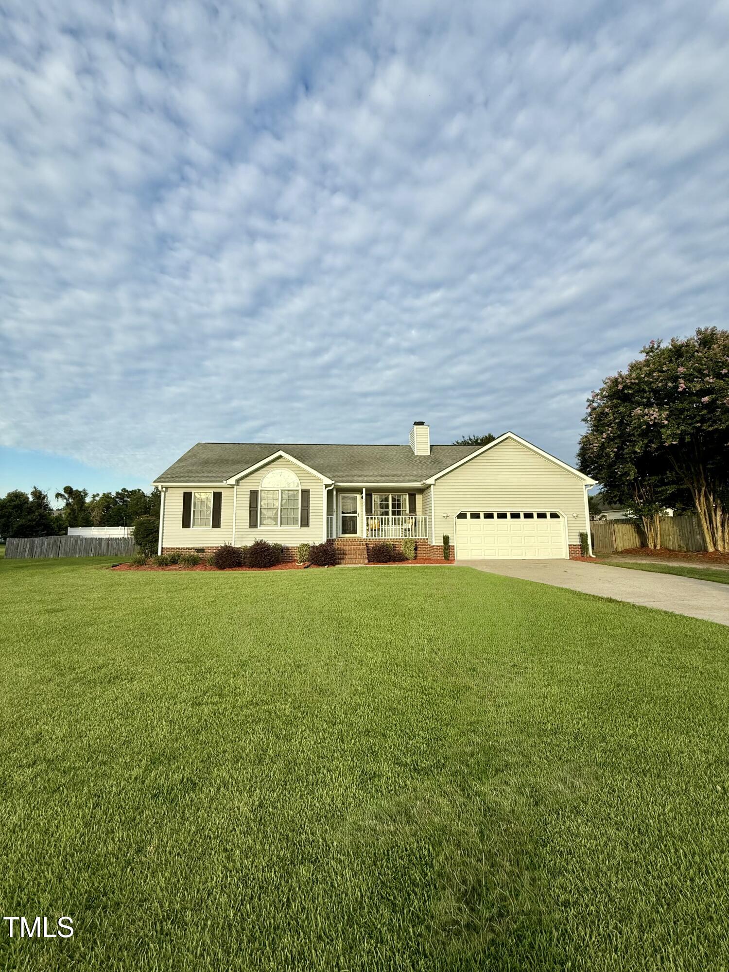 102 Elliot Place