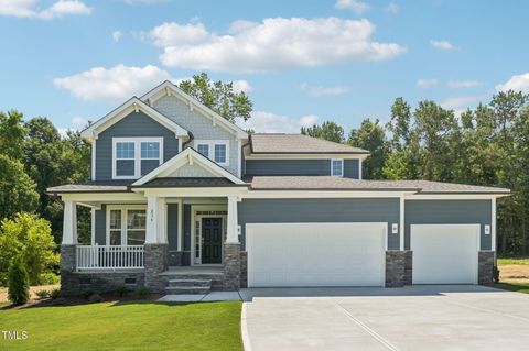 236 Alden Way Angier NC 27501