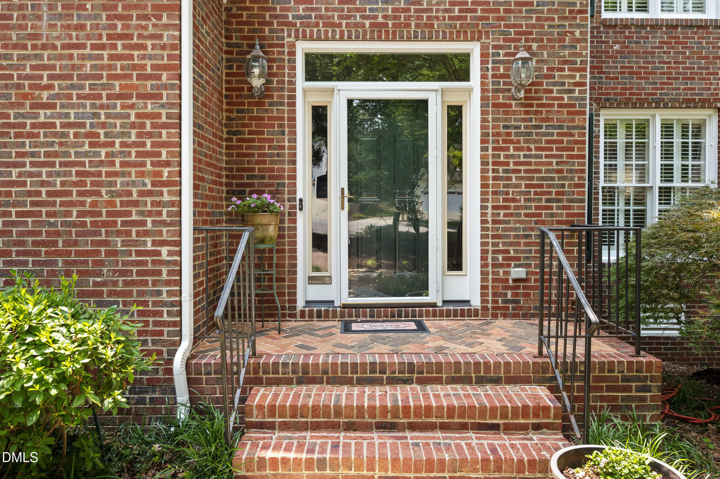 103 Parkgrove Court