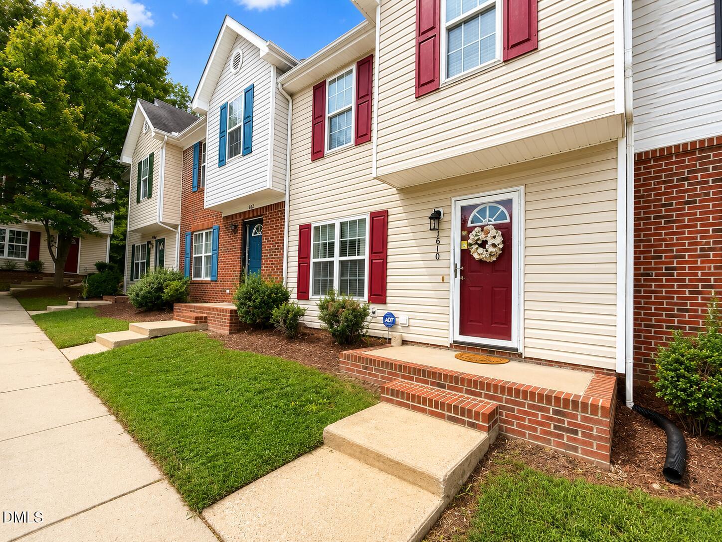 1610 Briarmont Court