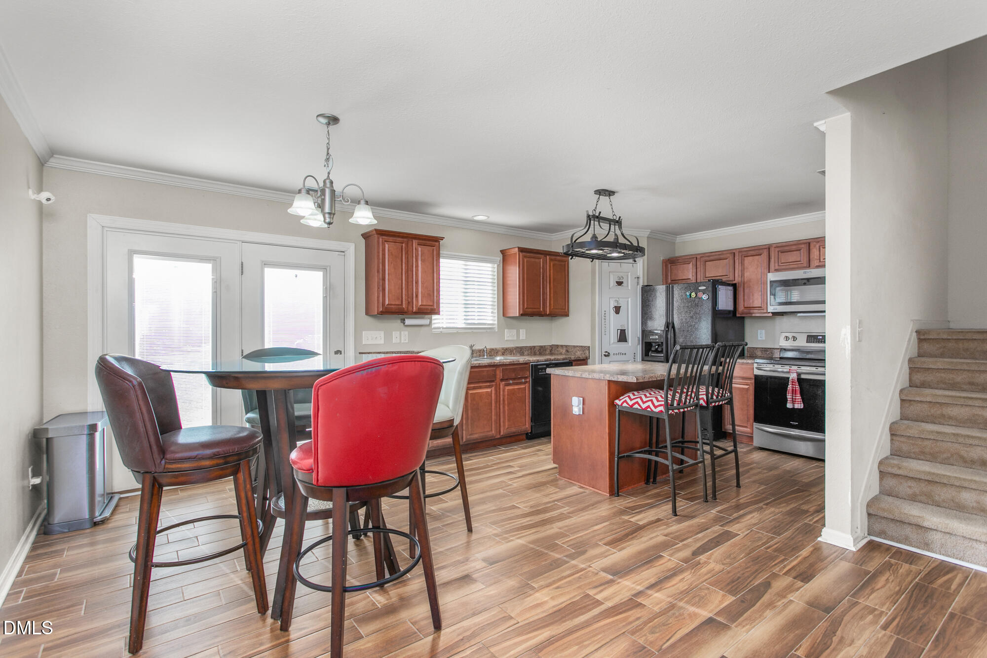 400 Walnut Crossing Drive