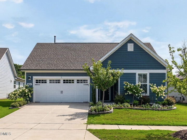 Photo 1 of 39 — 484 Steeplechase Boulevard, Clayton, NC 27520