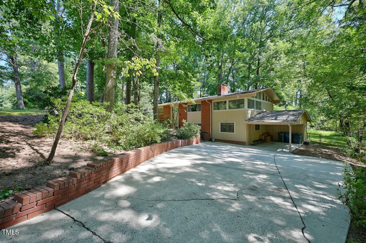 2422 Tryon Road