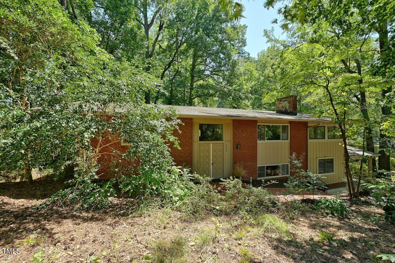 2422 Tryon Road