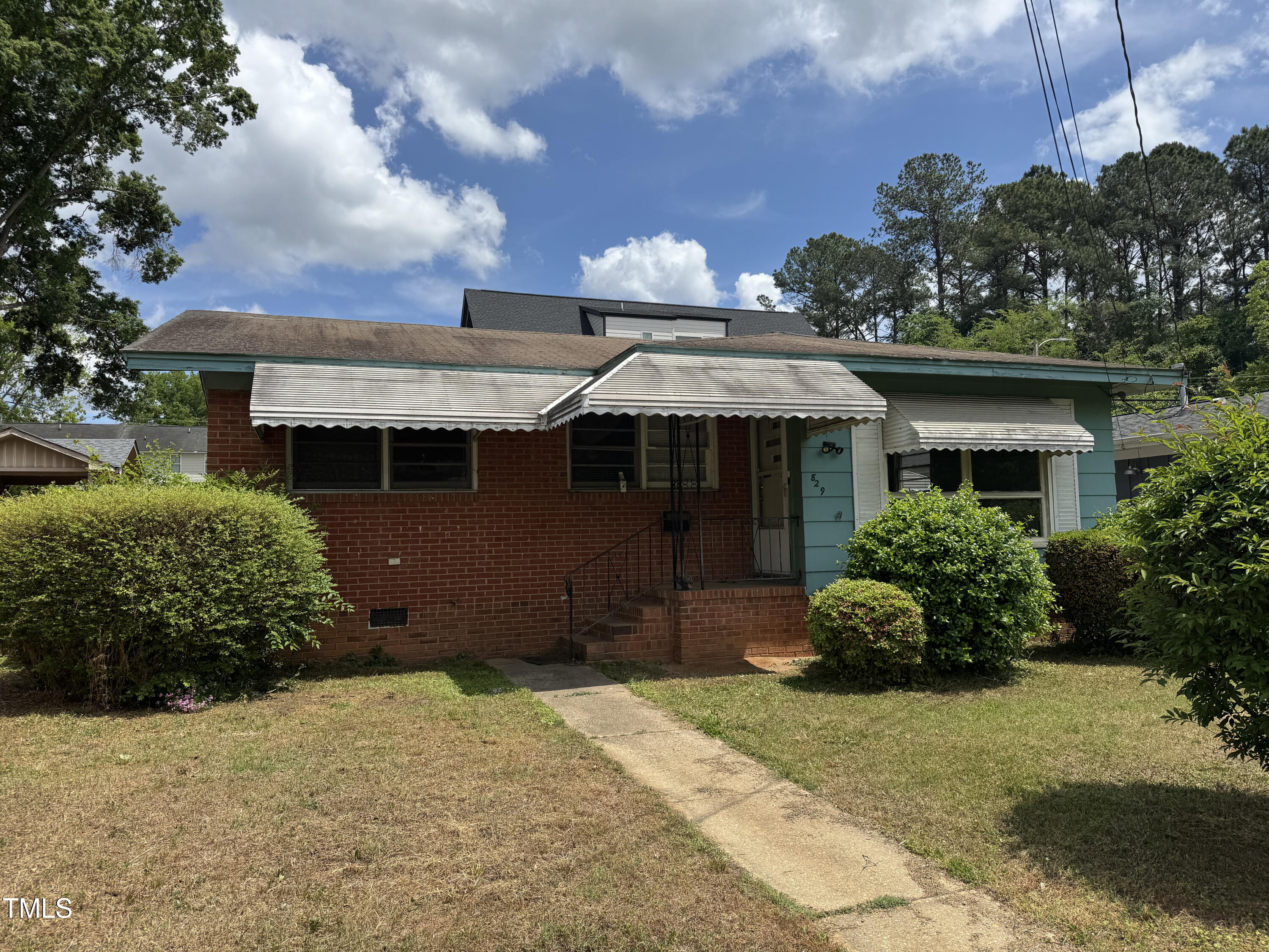 829 Coleman Street