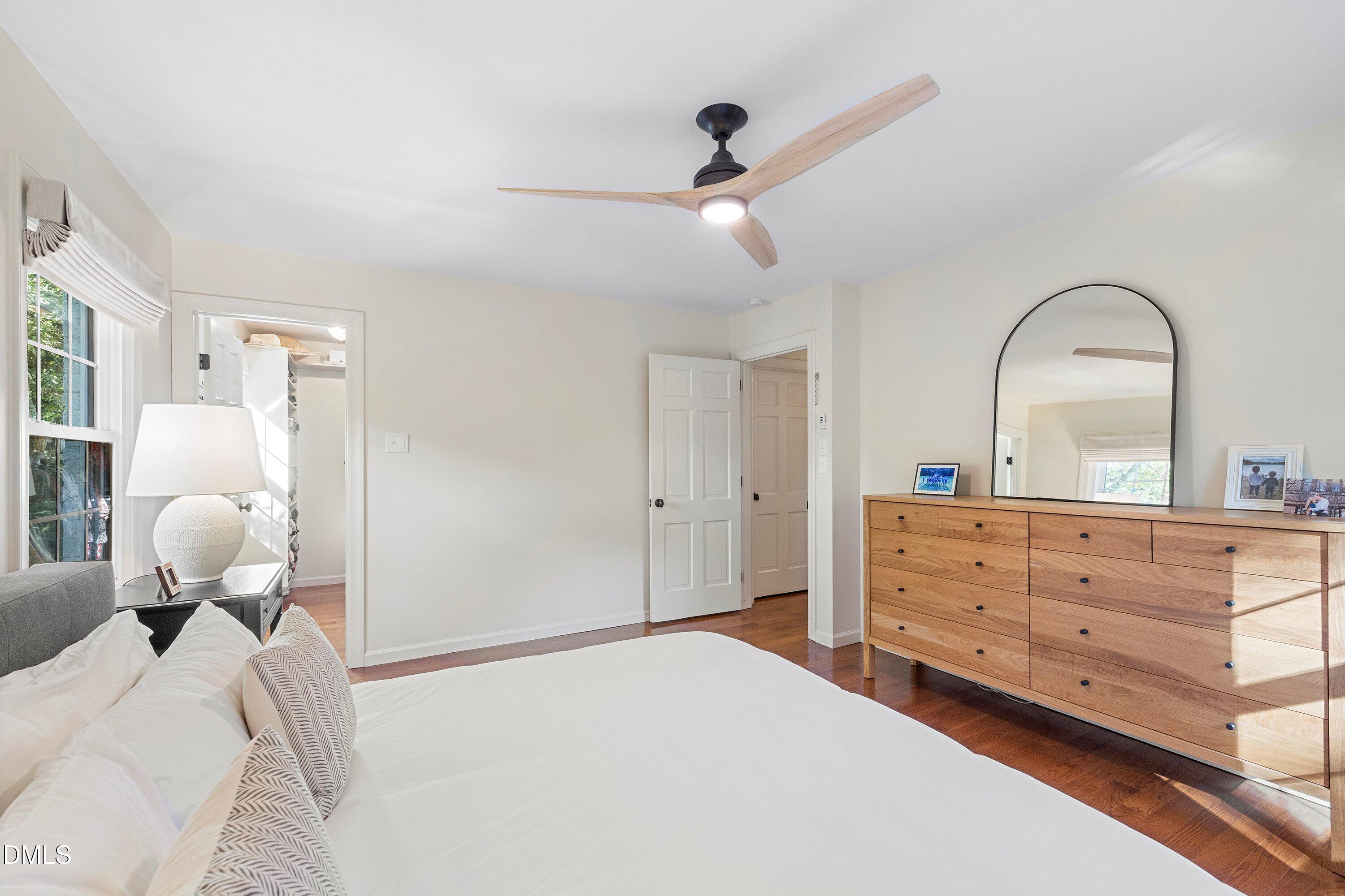 Raleigh, North Carolina 27612, United States, 4 Bedrooms Bedrooms, ,3 BathroomsBathrooms,Residential,Pending,233936