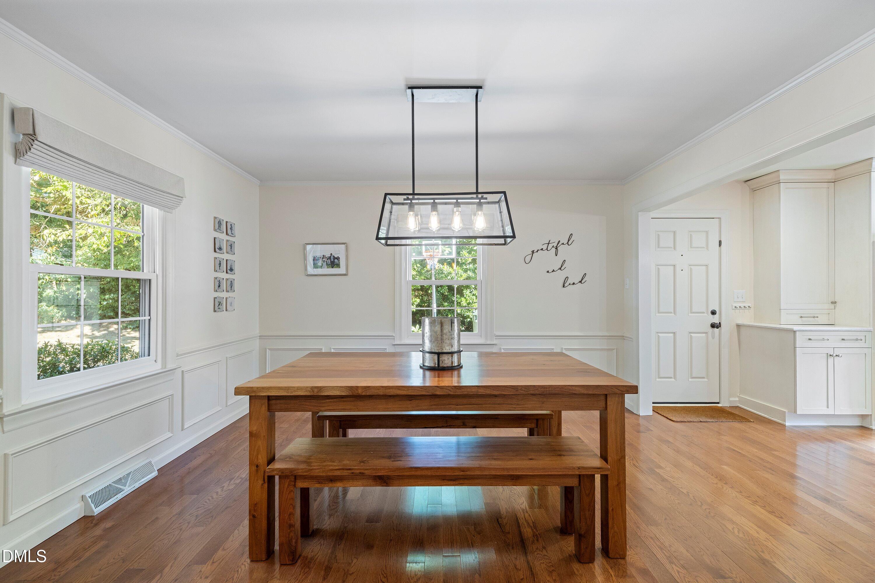 Raleigh, North Carolina 27612, United States, 4 Bedrooms Bedrooms, ,3 BathroomsBathrooms,Residential,Pending,233936