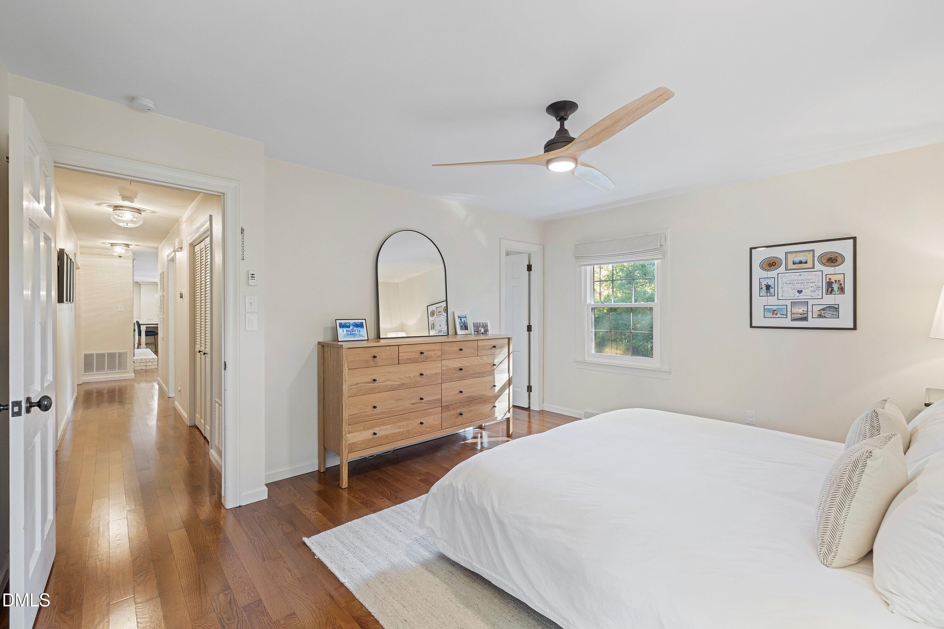 Raleigh, North Carolina 27612, United States, 4 Bedrooms Bedrooms, ,3 BathroomsBathrooms,Residential,Pending,233936