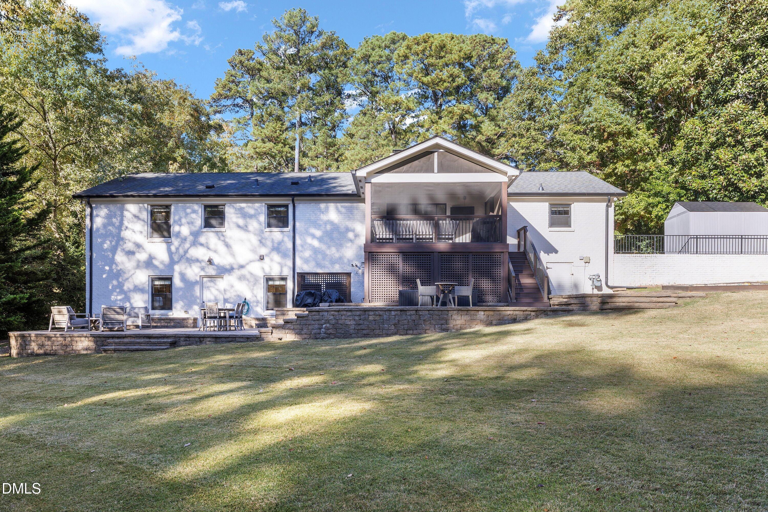 Raleigh, North Carolina 27612, United States, 4 Bedrooms Bedrooms, ,3 BathroomsBathrooms,Residential,Pending,233936