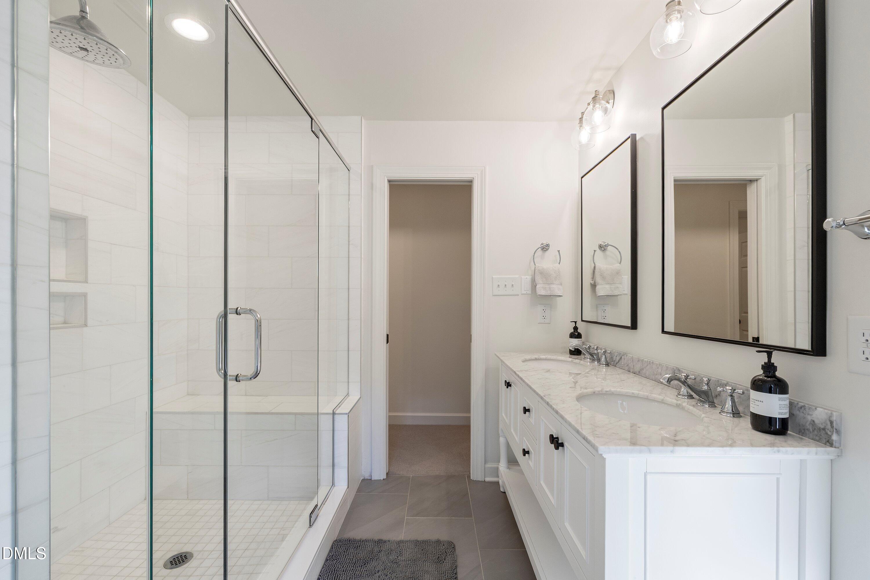 Raleigh, North Carolina 27612, United States, 4 Bedrooms Bedrooms, ,3 BathroomsBathrooms,Residential,Pending,233936