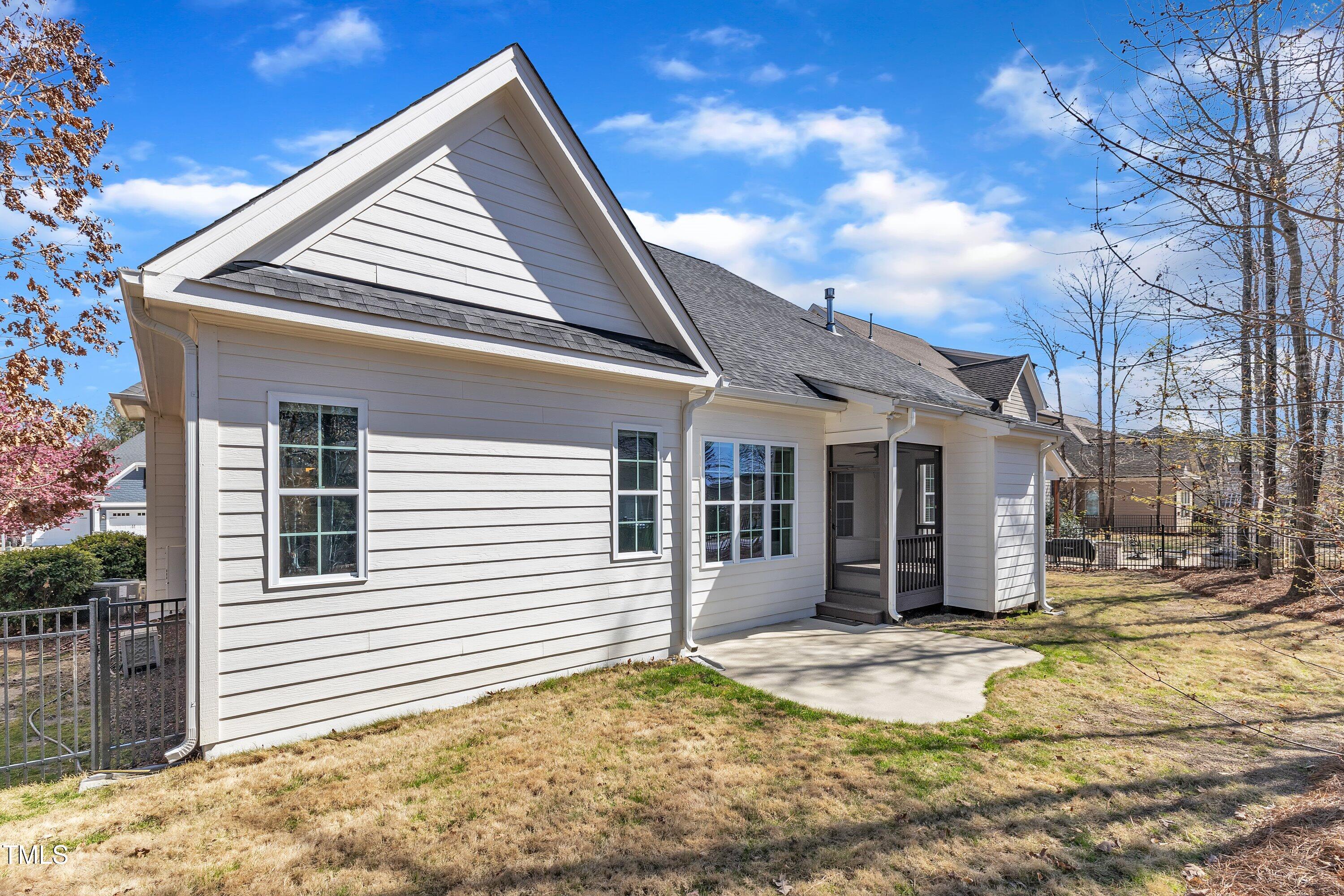 Rolesville, North Carolina 27571, United States, 3 Bedrooms Bedrooms, ,3 BathroomsBathrooms,Residential,Active,97284