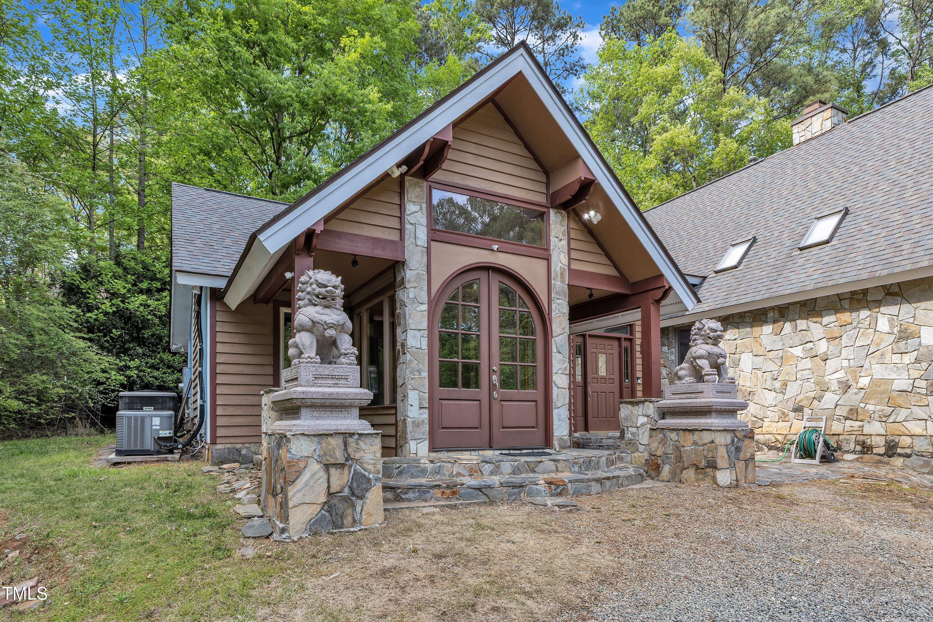 11209 Sedgefield Drive
