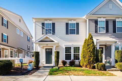 1118 Renewal Place Raleigh NC 27603