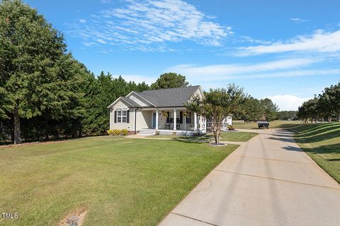 Single Family Residence in Garner NC 16 Sparkle Lane 2.jpg