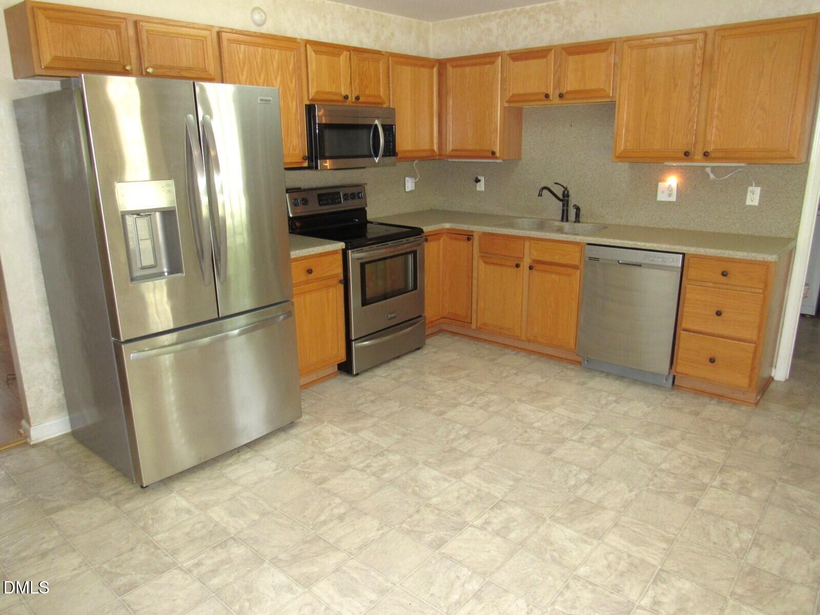 3582 Copper Creek Lane