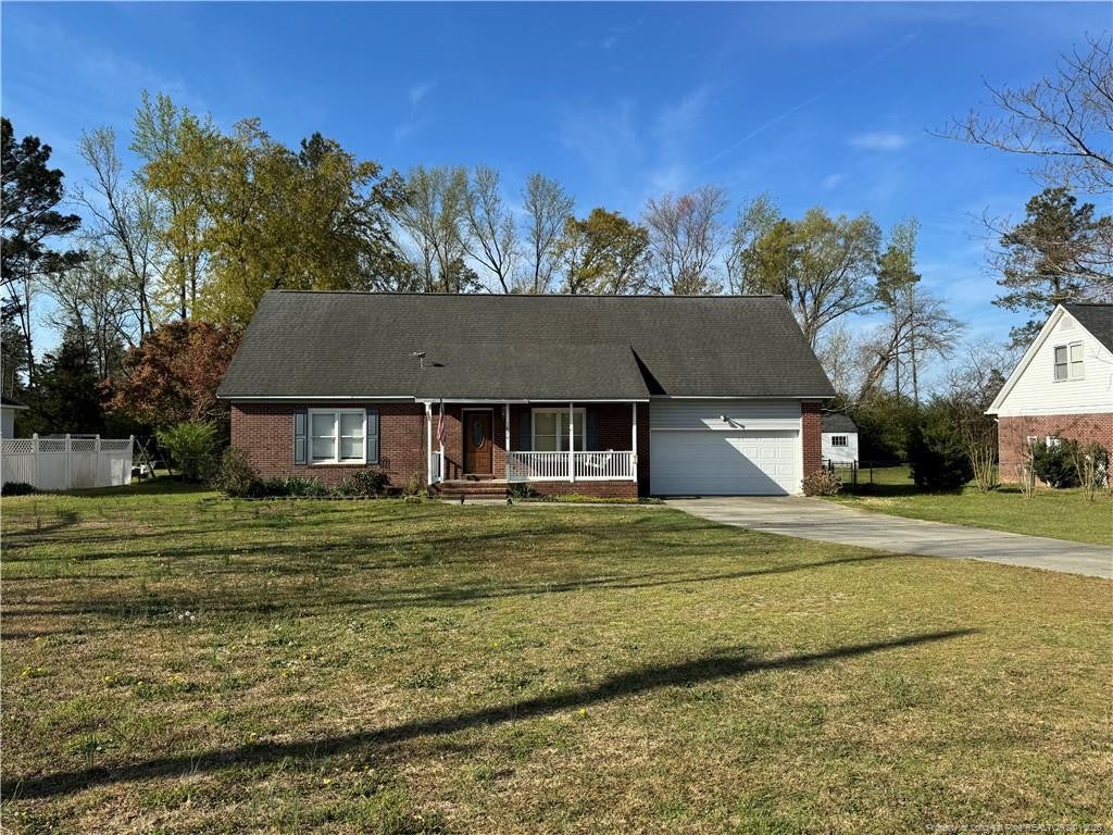 5870 Mcdonald Road, Parkton, NC, 28371