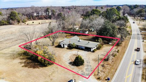 1809 Nc-42 Fuquay Varina NC 27526