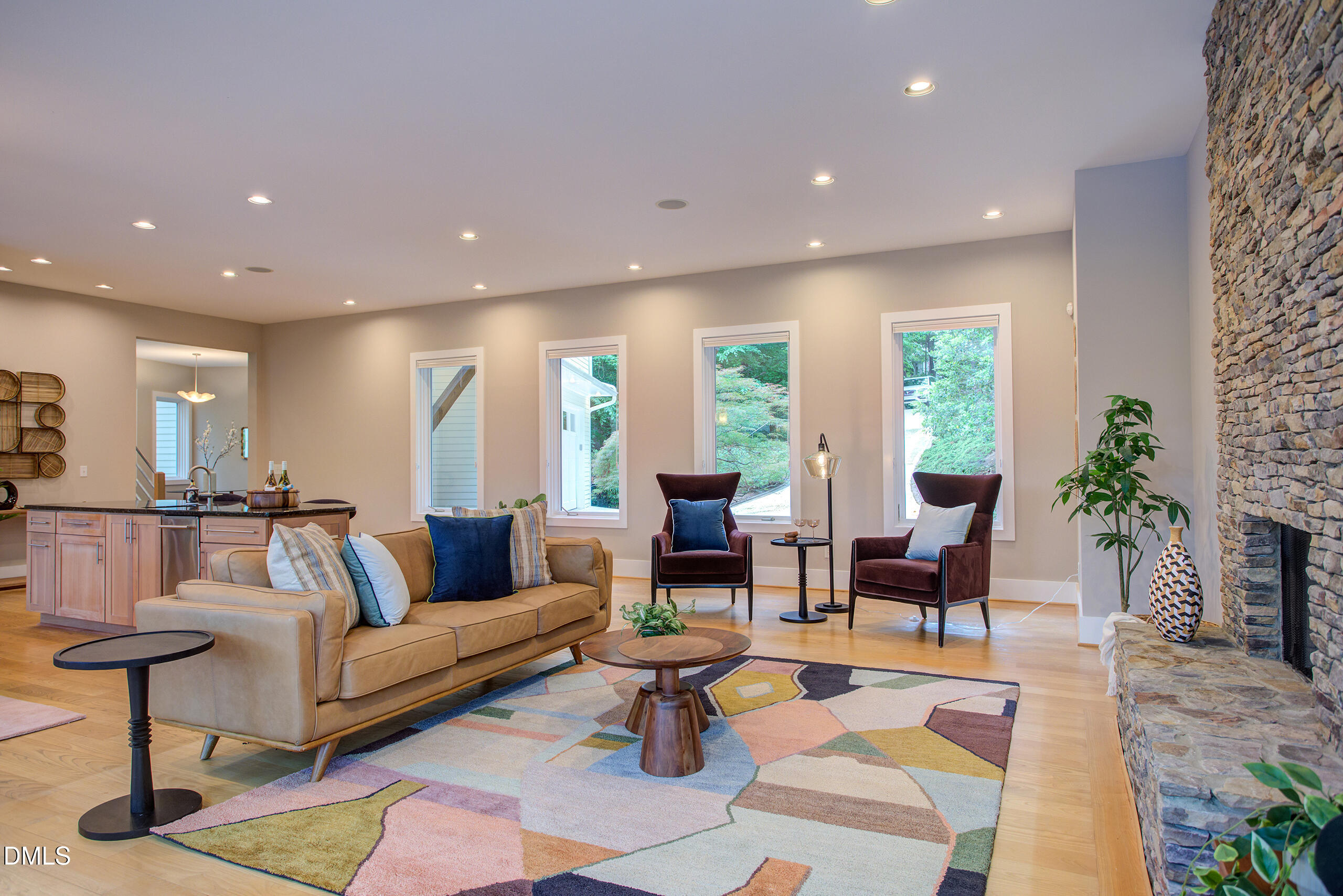 1917 S Lakeshore Drive