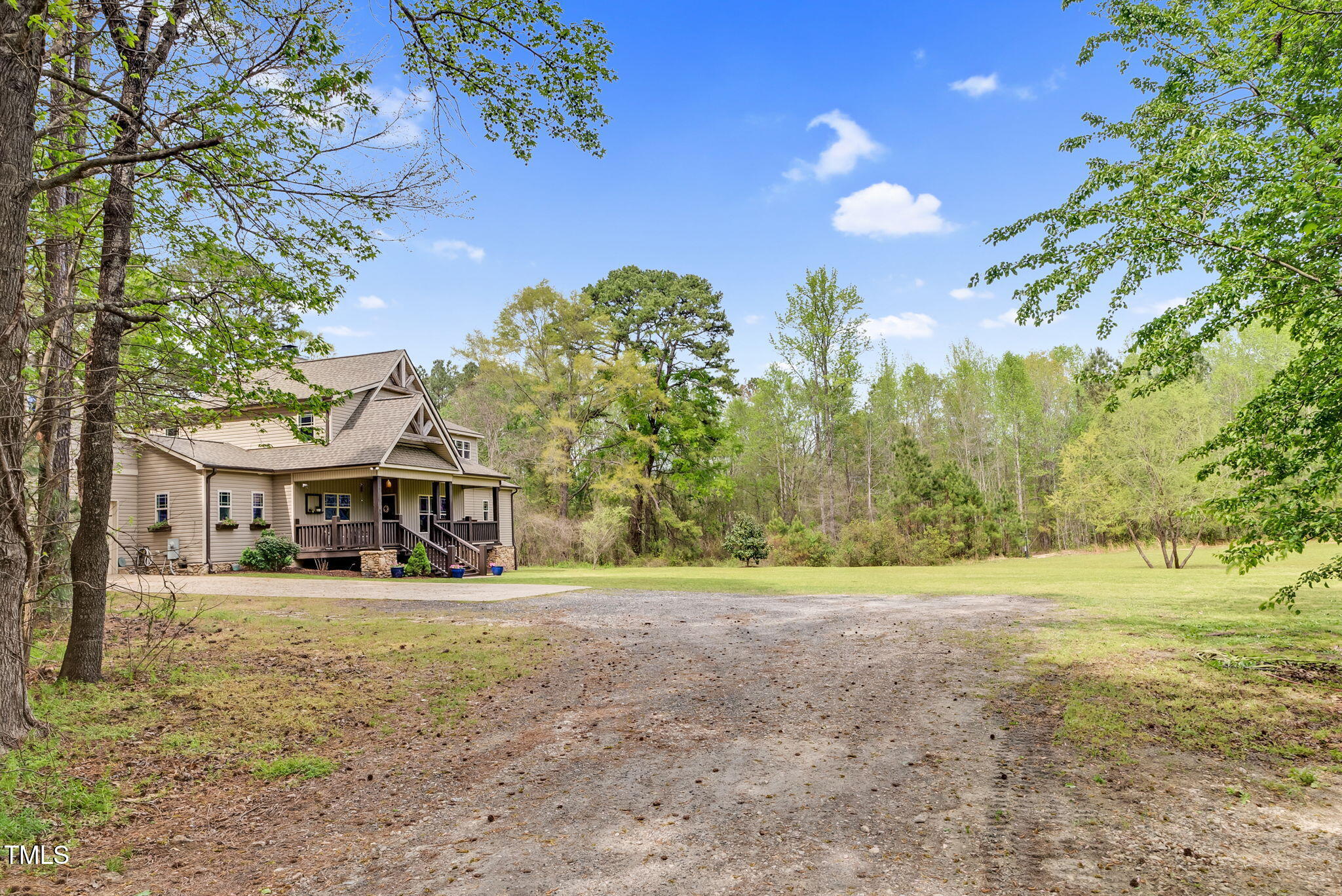 93 Clifton Pond Road