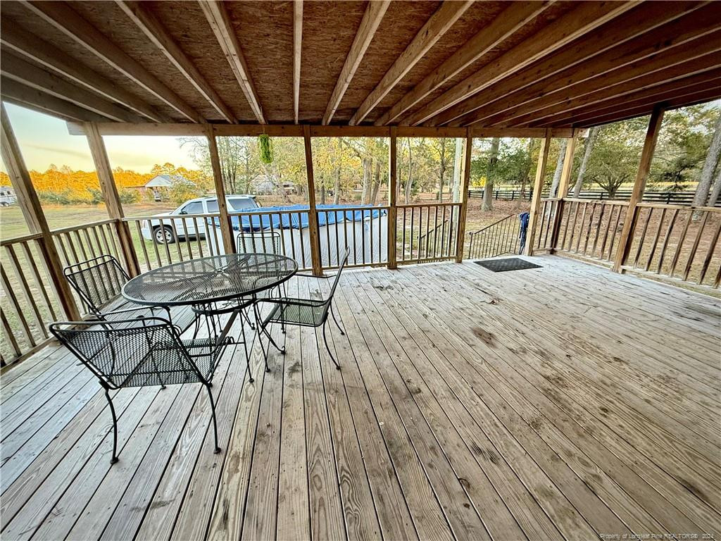 5175 S Tobacco Road