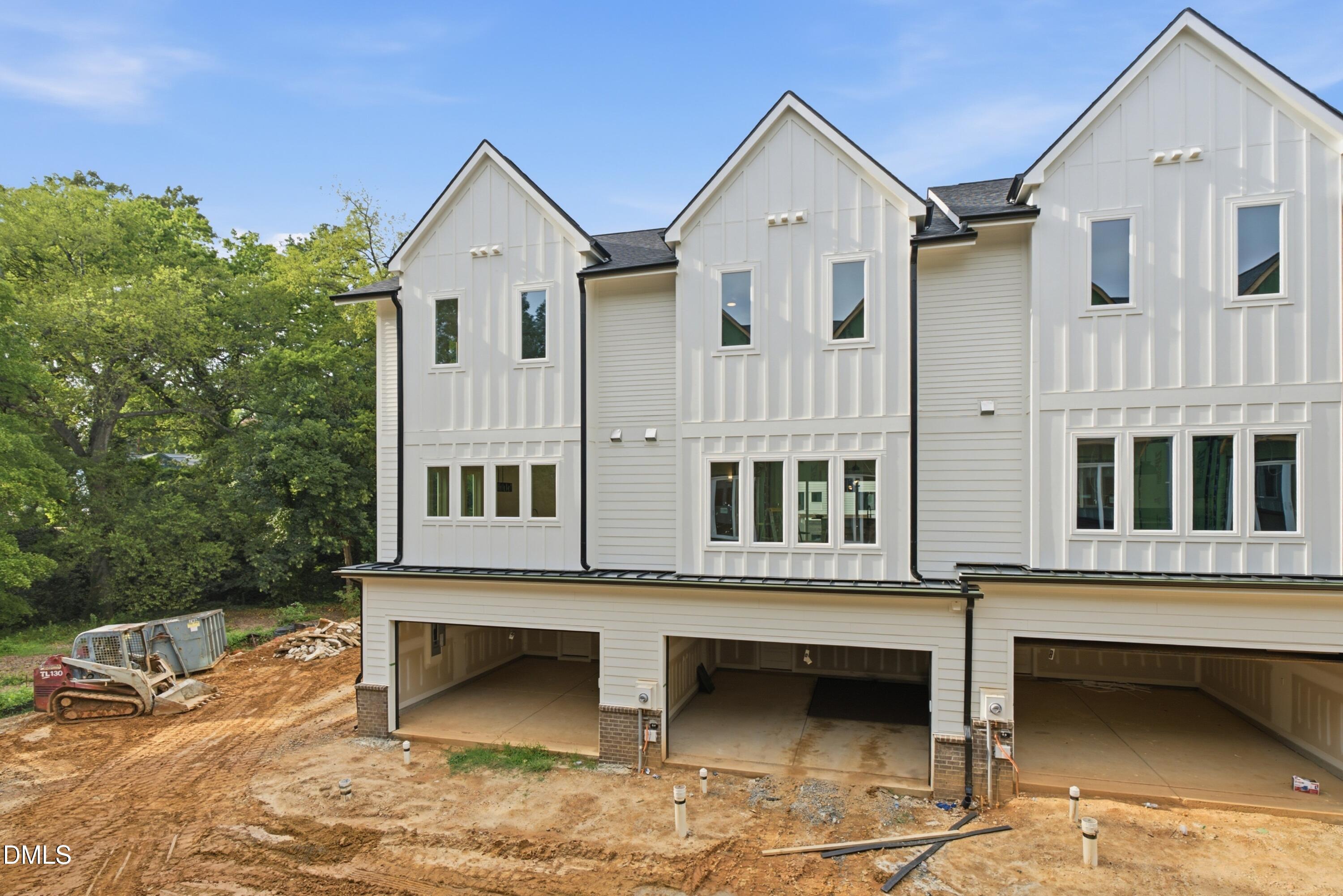 1201 Brookside Drive 102