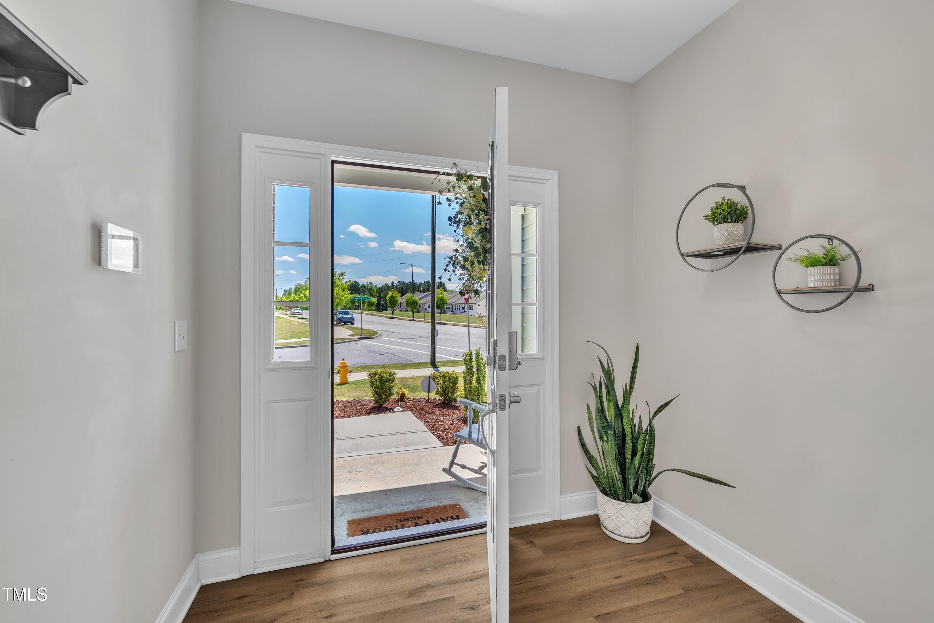 5701 Princess Curry Way