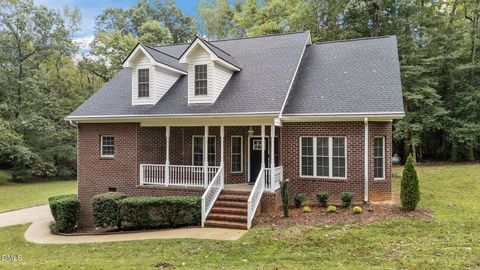 208 Adams Court Clayton NC 27520