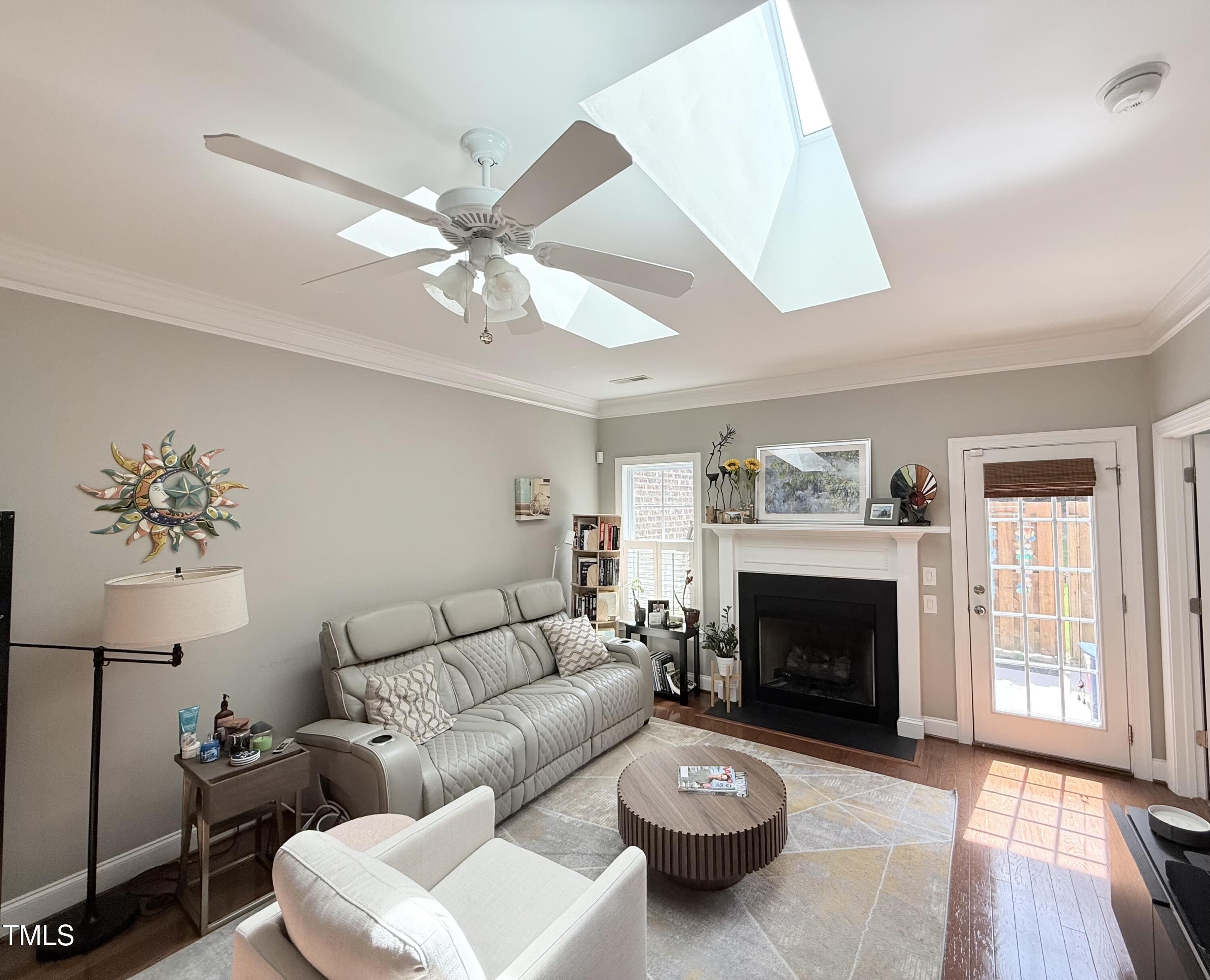 2703 Kingsbury Court