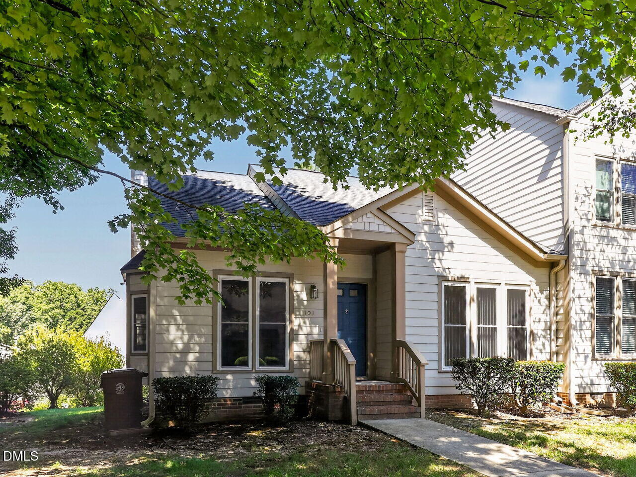 101 Windward Court