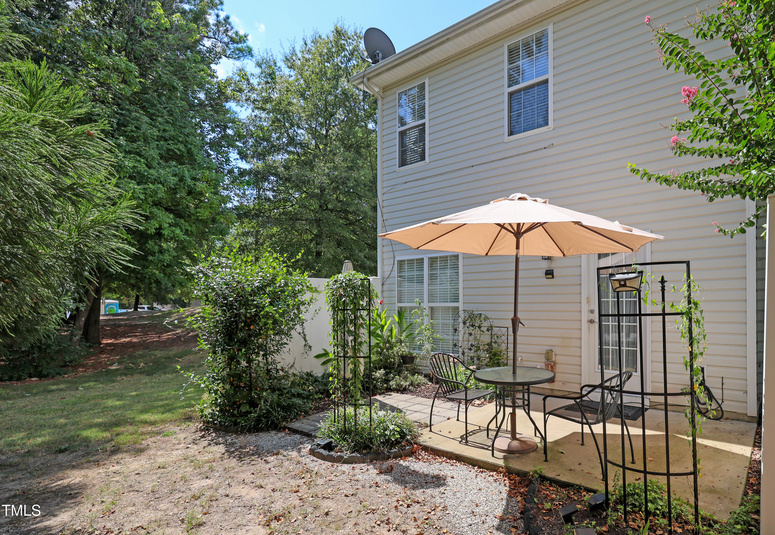 11 Suncrest Court 11