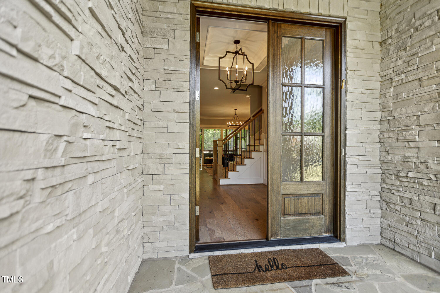 1520 Rock Dove Way