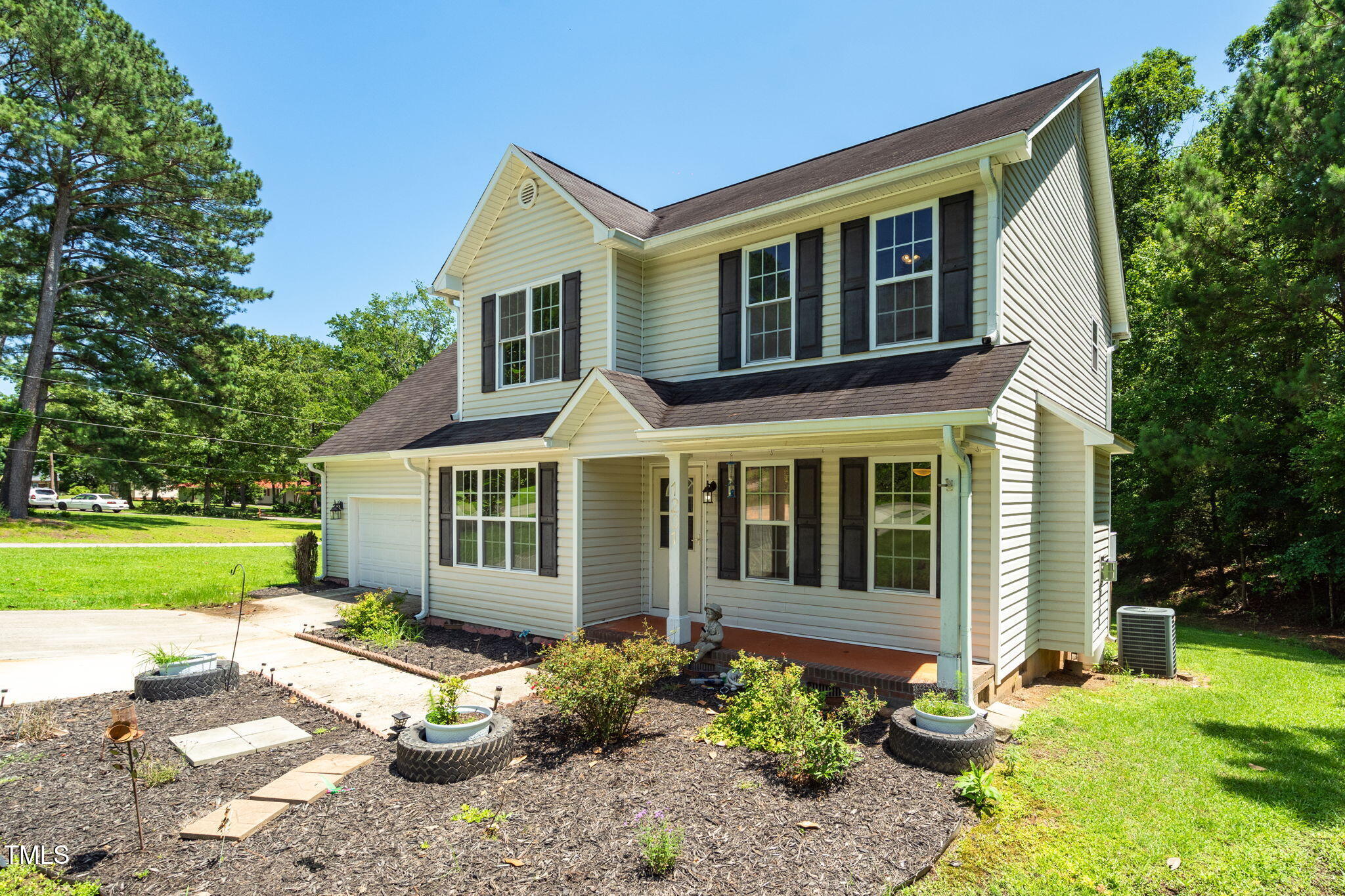 1201 Teakwood Court