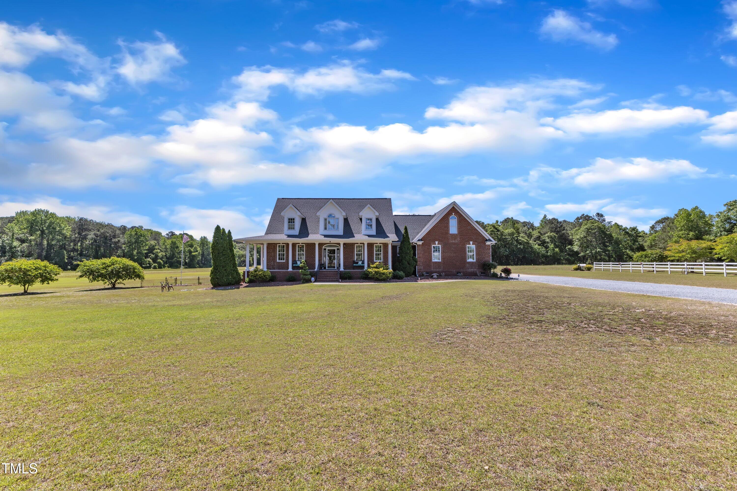 5595 Godwin Lake Road