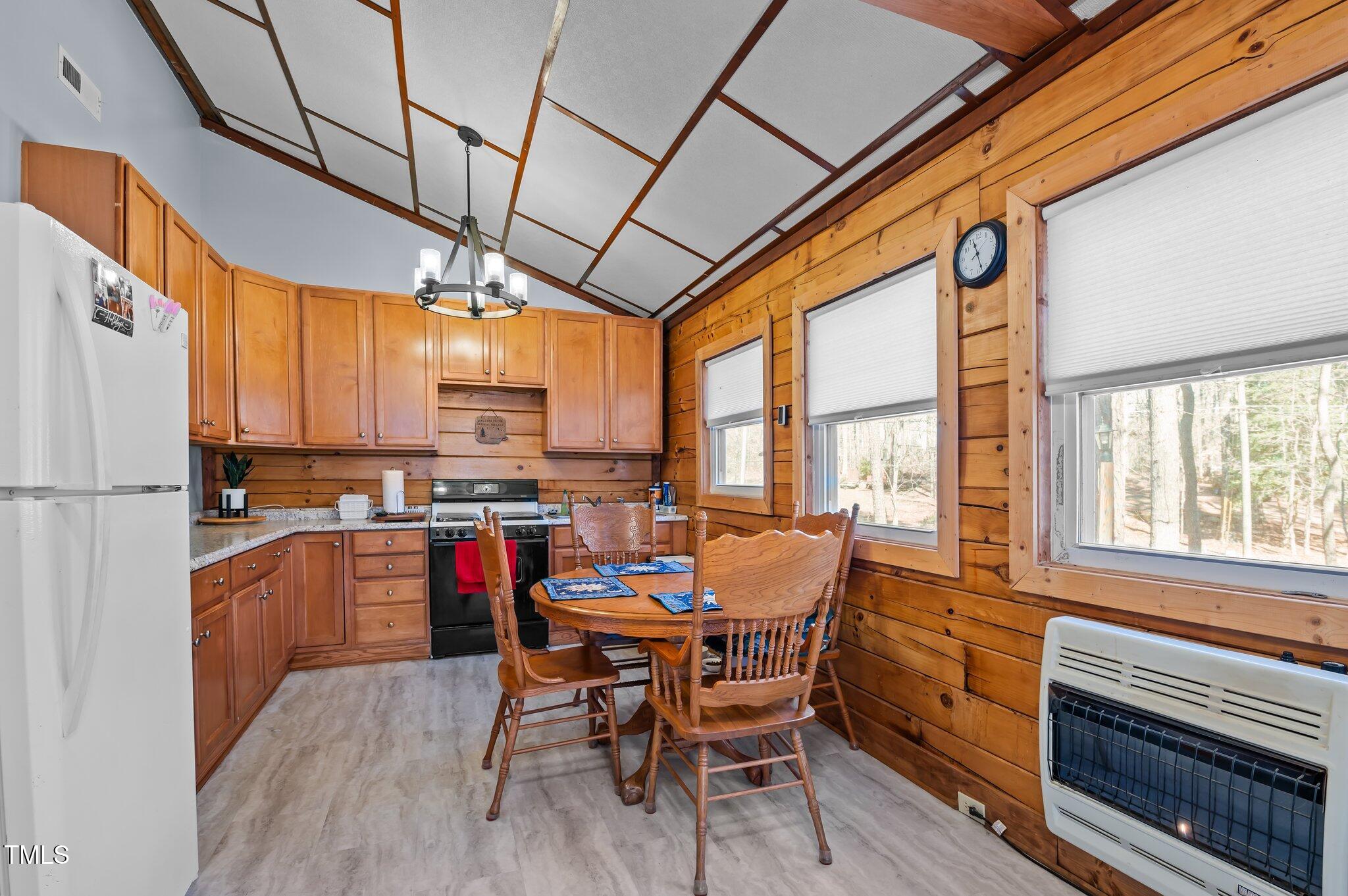 125 Cimarron Drive