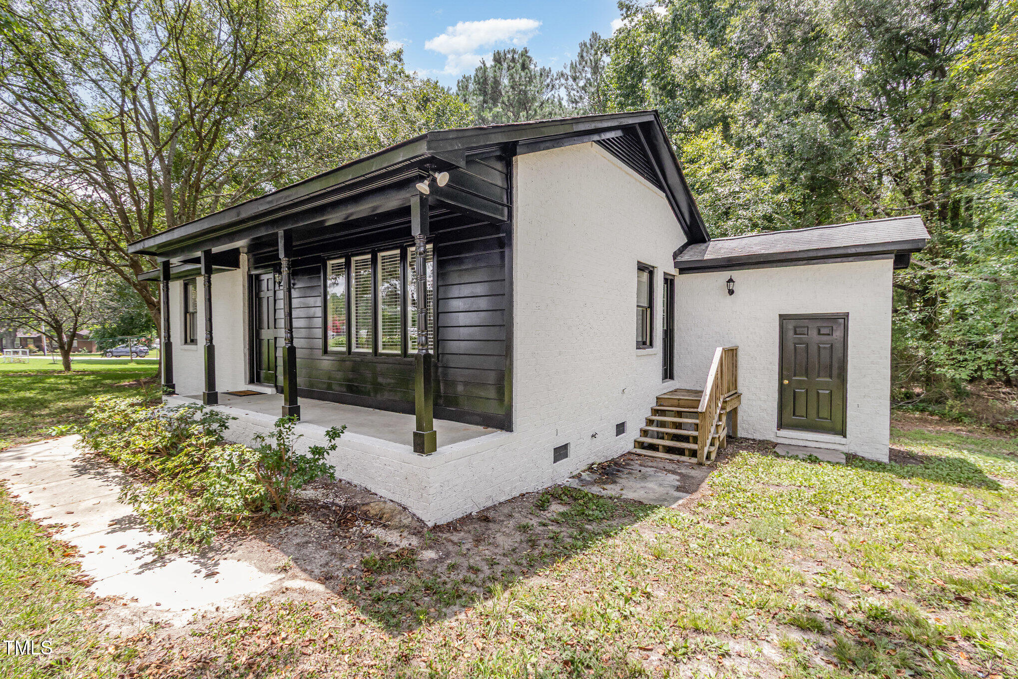 302 Tar River Avenue