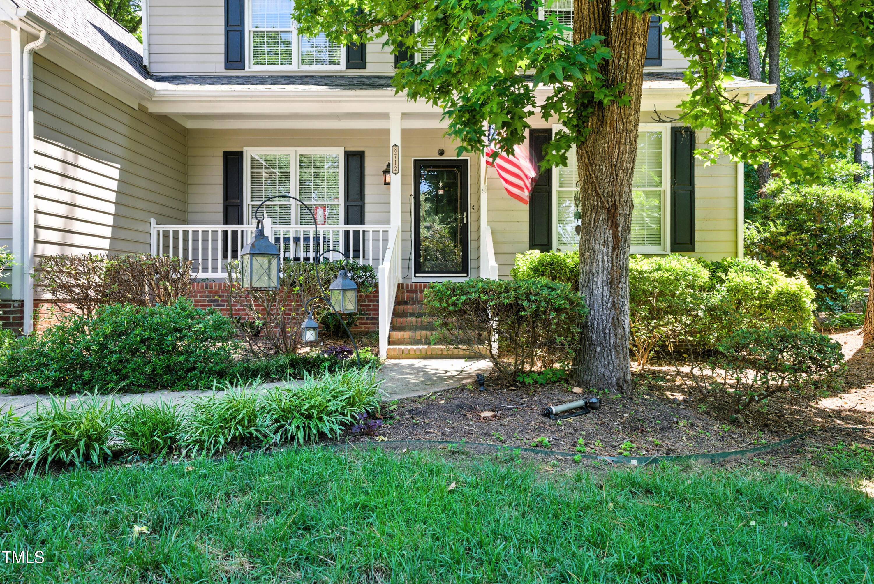 8712 Walkelin Court